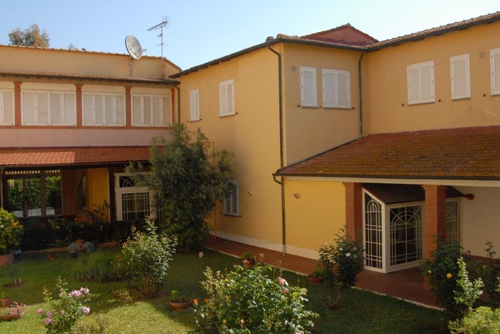 Santa Caterina Hotel San Vincenzo Bagian luar foto